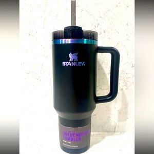 Stanley Black Chroma 40oz Quencher Tumbler